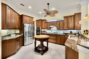 9078 Castle Harbour Cir, Vero Beach, FL 32963 - Photo 12