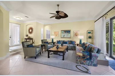 9078 Castle Harbour Circle, Vero Beach, FL 32963 - Photo 14