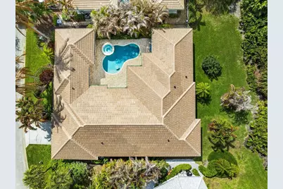 9078 Castle Harbour Circle, Vero Beach, FL 32963 - Photo 32