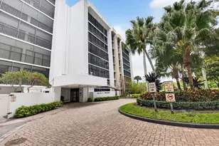 20090 Boca W Dr, Boca Raton, FL 33434 - Photo 2