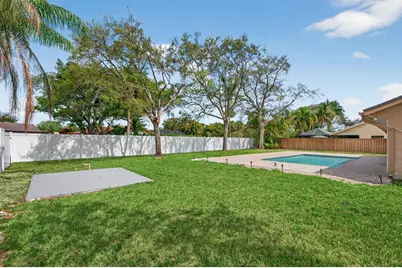 3943 NW 21 Street, Coconut Creek, FL 33066 - Photo 36