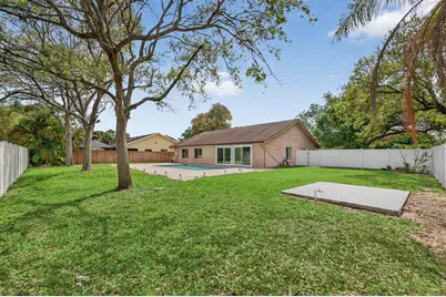 3943 NW 21 Street, Coconut Creek, FL 33066 - Photo 34