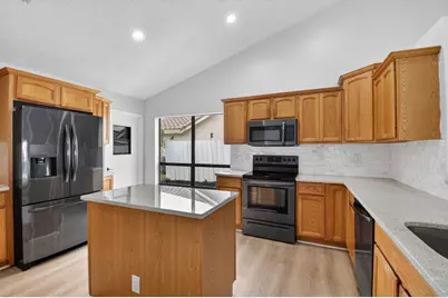 9537 Majestic Way, Boynton Beach, FL 33437 - Photo 8