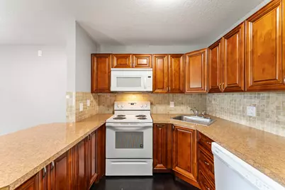 516 Shady Pine Way #B2, Greenacres, FL 33415 - Photo 10