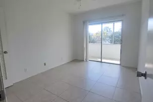 109 E Salisbury E, West Palm Beach, FL 33417 - Photo 4