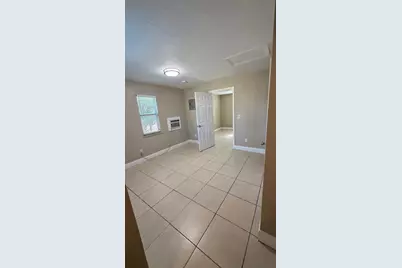 752 Martin Luther King Junior Boulevard #Apt 5, Riviera Beach, FL 33404 - Photo 4