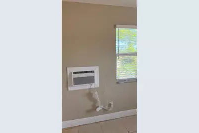 752 Martin Luther King Junior Boulevard #Apt 5, Riviera Beach, FL 33404 - Photo 14