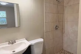 752 Martin Luther King Junior Blvd, Riviera Beach, FL 33404 - Photo 6