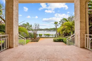 12198 SE Riverbend Ln, Port Saint Lucie, FL 34984 - Photo 2