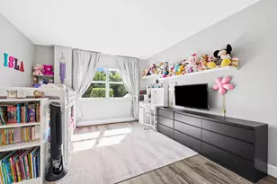 1881 Middle River Dr, Fort Lauderdale, FL 33305 - Photo 20