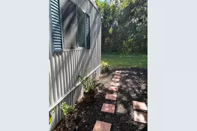 254 W Caribbean, Port Saint Lucie, FL 34952 - Photo 16