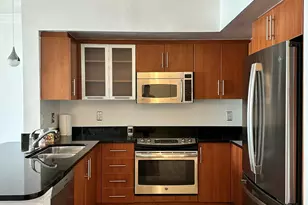 600 S Dixie Hwy, West Palm Beach, FL 33401 - Photo 4