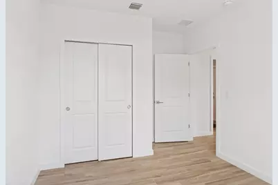 1611 SE Minorca Avenue, Port Saint Lucie, FL 34952 - Photo 8