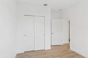 1611 SE Minorca Ave, Port Saint Lucie, FL 34952 - Photo 8