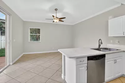 7524 NW 1st Place, Plantation, FL 33317 - Photo 12