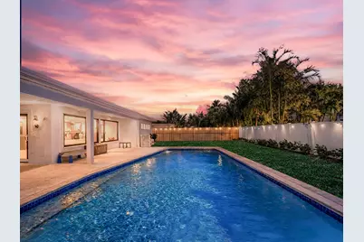 1098 W Camino Real, Boca Raton, FL 33486 - Photo 2