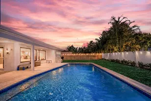 1098 W Camino Real, Boca Raton, FL 33486 - Photo 2