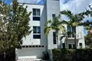 1617 NE 8th St, Fort Lauderdale, FL 33304 - Photo 1