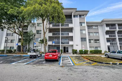 711 N Pine Island Rd Road #Apt 210, Plantation, FL 33324 - Photo 1