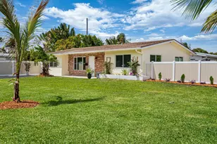 2611 NE 16th St, Pompano Beach, FL 33062 - Photo 1