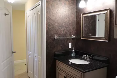 11031 Legacy Boulevard #202, Palm Beach Gardens, FL 33410 - Photo 8