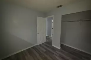 5006 Sanibel Ave, Fort Pierce, FL 34951 - Photo 4