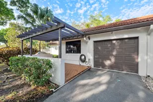 7259 Papaya Way, Tamarac, FL 33321 - Photo 1