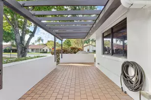 7259 Papaya Way, Tamarac, FL 33321 - Photo 4