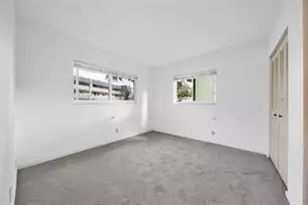 7897 Golf Cir Dr, Margate, FL 33063 - Photo 18