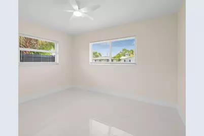 832 NE 12th Avenue #1, Pompano Beach, FL 33060 - Photo 4