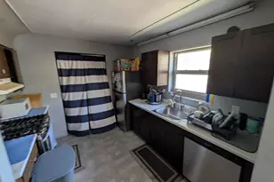 602 SW 1st St, Dania Beach, FL 33004 - Photo 4