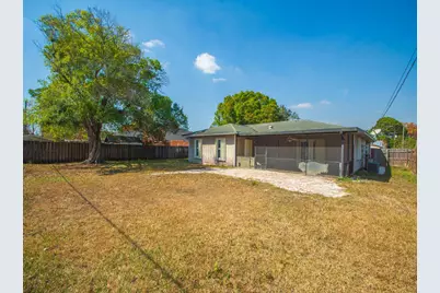 502 NW Goldcoast Avenue, Port Saint Lucie, FL 34983 - Photo 24