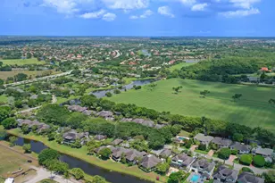 2735 Polo Island Dr E, Wellington, FL 33414 - Photo 44