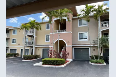 6418 Emerald Dunes  W/Garage #305, West Palm Beach, FL 33411 - Photo 18