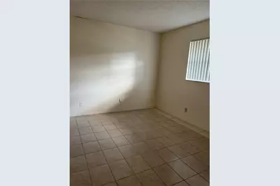 7925 S Colony Circle #107, Tamarac, FL 33321 - Photo 8