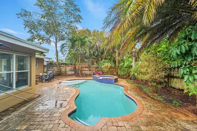 720 NE 23rd Place, Pompano Beach, FL 33064 - Photo 32