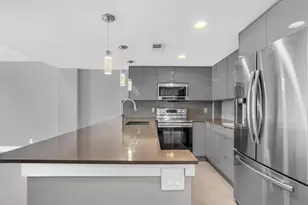 2611 N Riverside Dr, Pompano Beach, FL 33062 - Photo 1