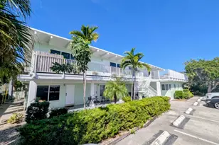 321 SE 15th Ave, Deerfield Beach, FL 33441 - Photo 1