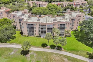 9531 Seagrape Dr, Davie, FL 33324 - Photo 1