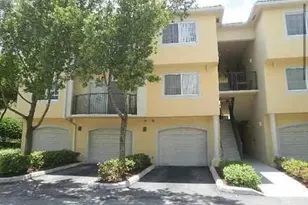 500 Crestwood Ct N, Royal Palm Beach, FL 33411 - Photo 2