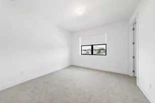 2652 NW 87th Ter, Cooper City, FL 33024 - Photo 16