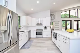 2302 NW 66th Dr, Boca Raton, FL 33496 - Photo 20