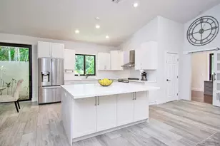 2302 NW 66th Dr, Boca Raton, FL 33496 - Photo 18