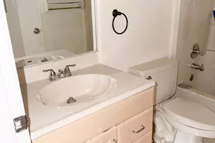 3610 N 56th Ave, Hollywood, FL 33021 - Photo 4