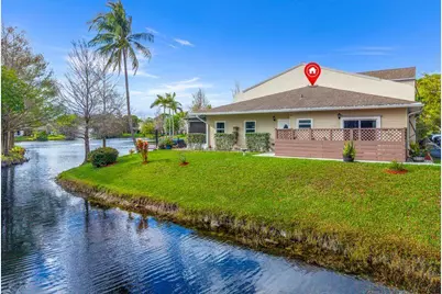 200 E Hemingway Circle, Margate, FL 33063 - Photo 4