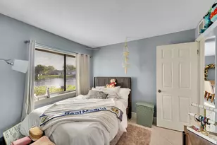 261 Wimbledon Lake Dr, Plantation, FL 33324 - Photo 10