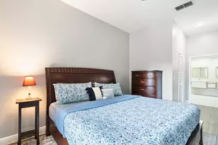 102 SW 120th Ln, Coral Springs, FL 33071 - Photo 18