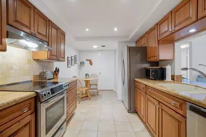 950 Lavers Circle #F307, Delray Beach, FL 33444 - Photo 16