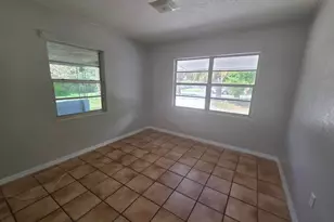 1111 N 21st St, Fort Pierce, FL 34950 - Photo 6