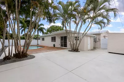 6573 Eaton Street, Hollywood, FL 33024 - Photo 34